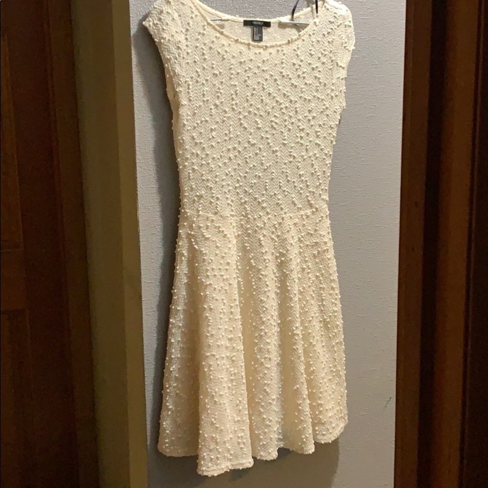Popcorn Shift Dress -L Forever21